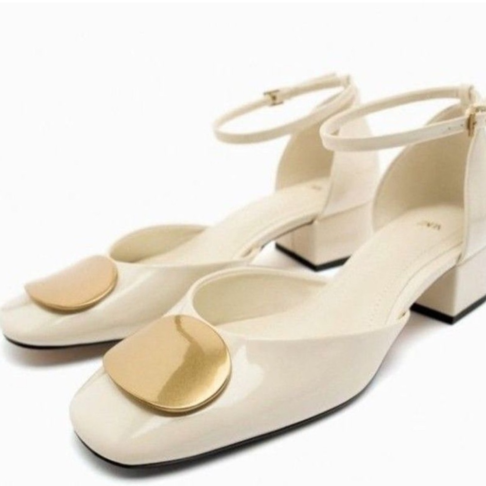 Zara Cream and Gold Block Heel Shoes